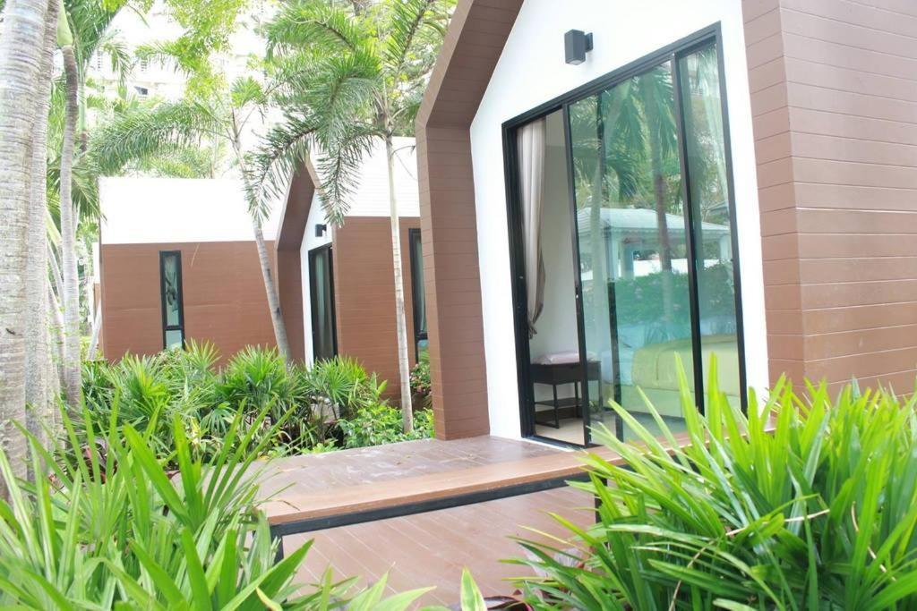 Villa Navin Pantai Jomtien Luaran gambar