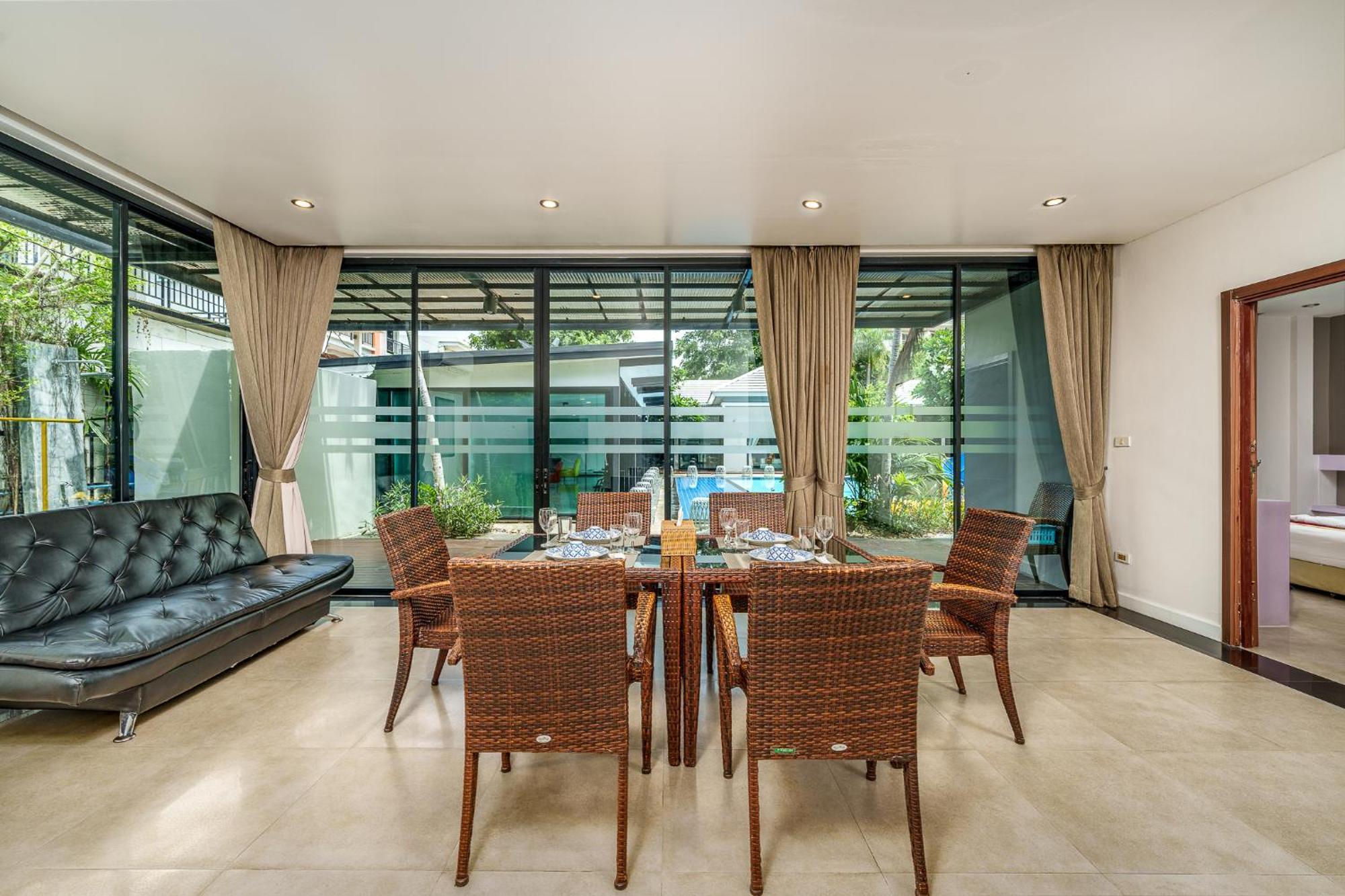 Villa Navin Pantai Jomtien Luaran gambar